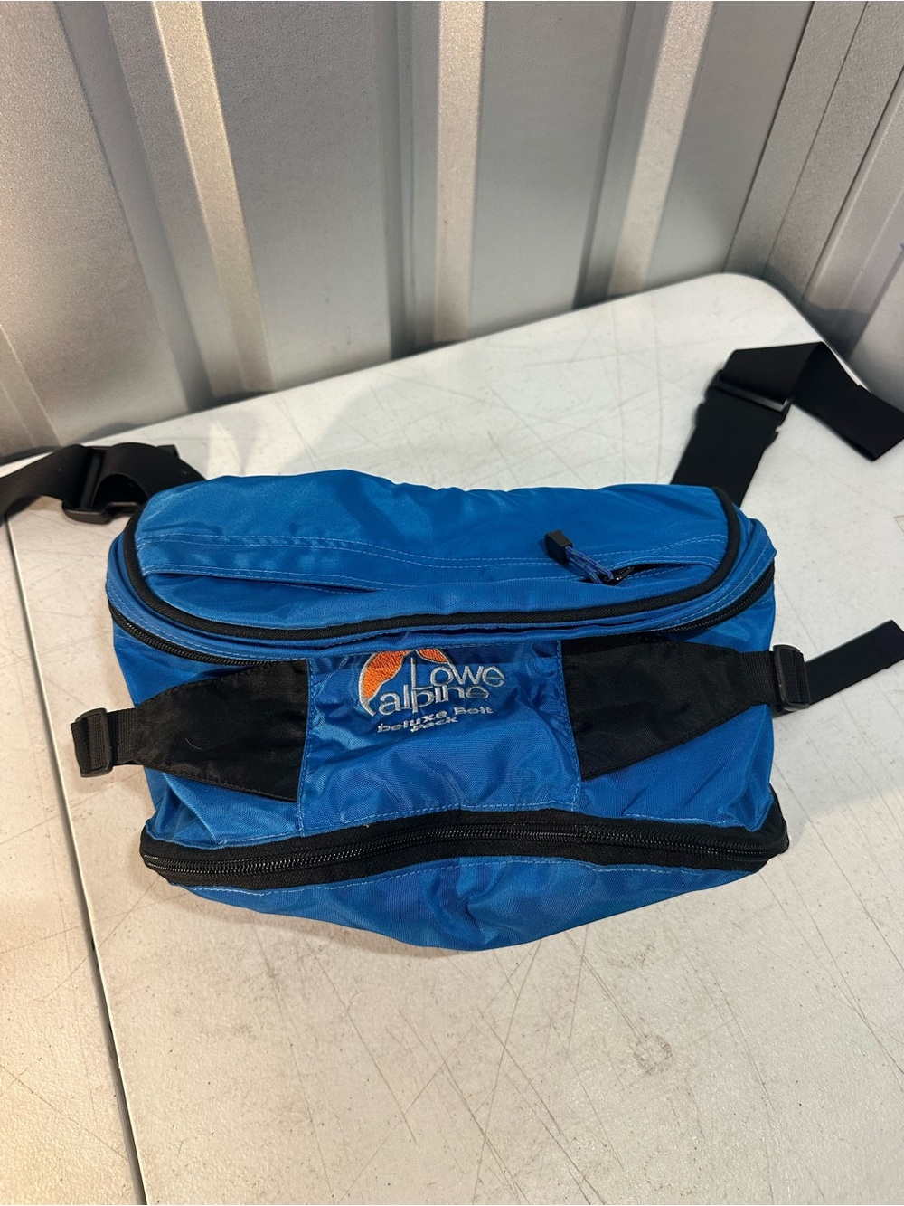 Lowe Alpine Deluxe Belt Pack Blue Vintage Hiking Travel Fanny Pack